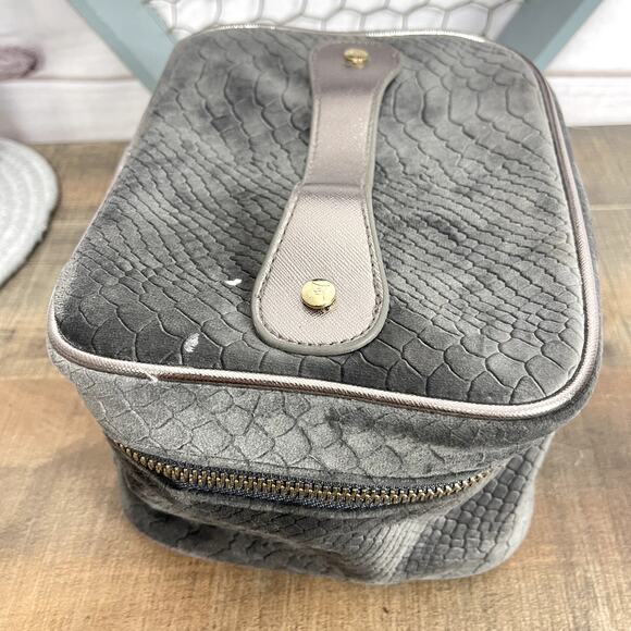 Stephanie Johnson Gray Velour‎ Medium Cosmetic Makeup Bag - Picture 3 of 9